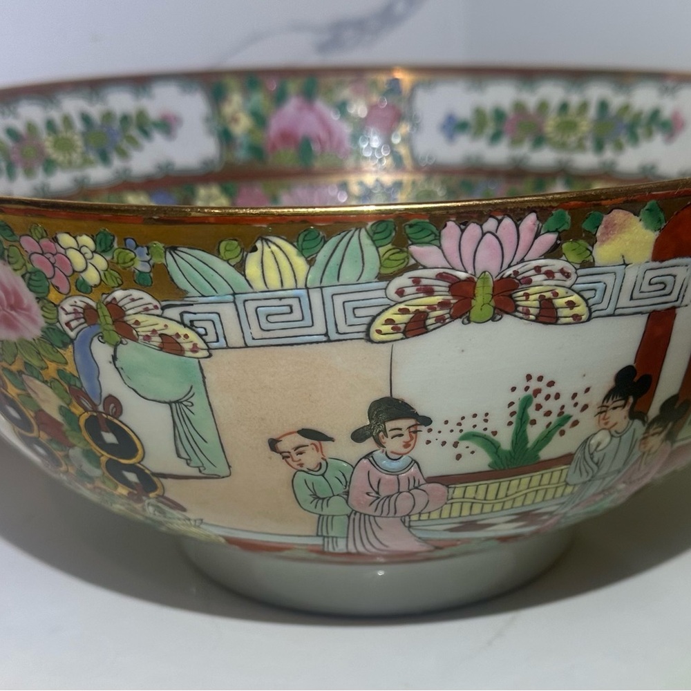 Rose Medallion 19th century vintage Floral Porcelain Bowl